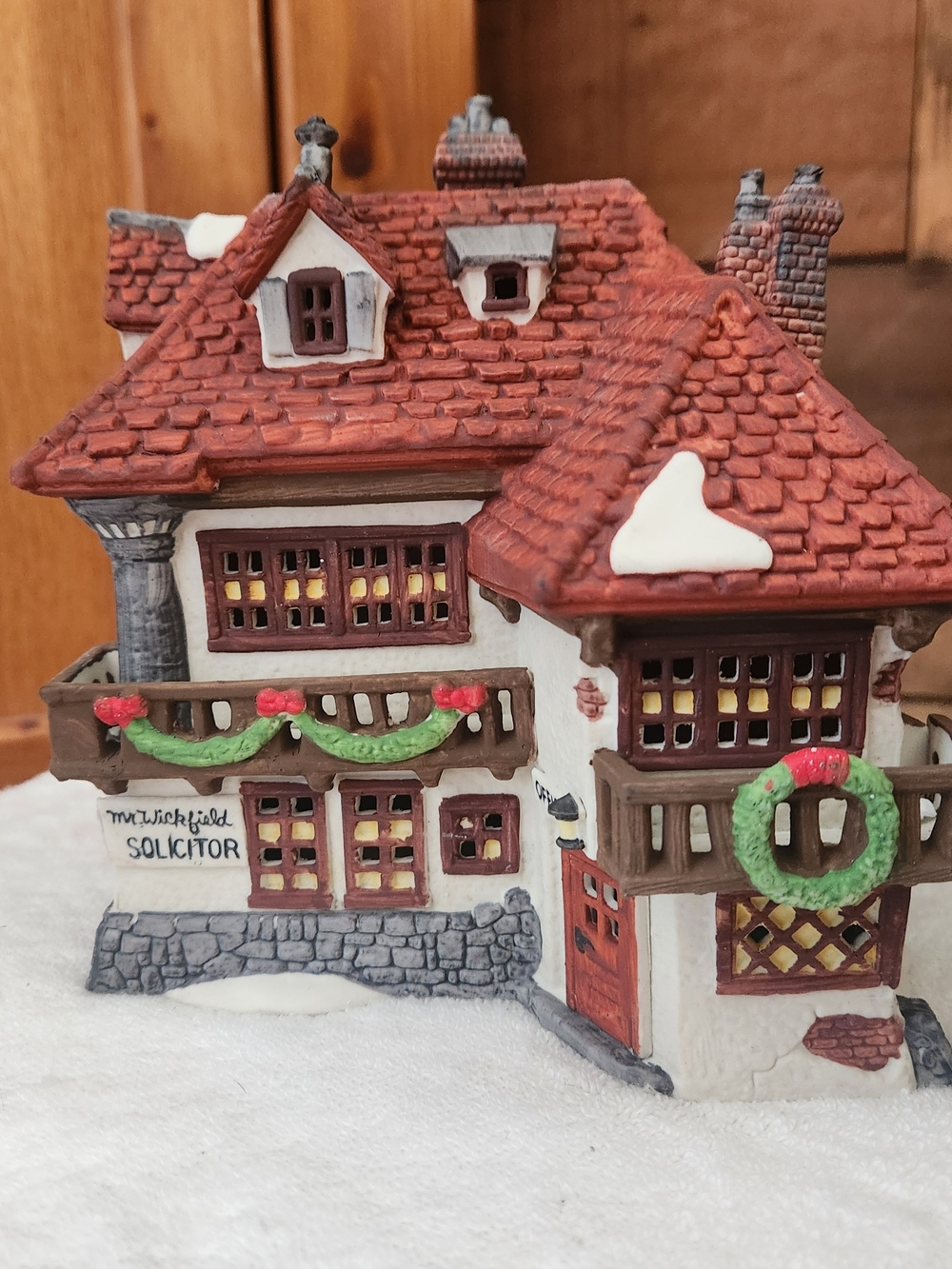 Dept 56 Dickens Village VTG" Mr Wickfield Solicitor" House  Hetitage House 1989